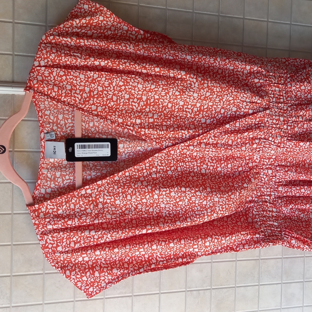 Ichi Orange sundress with white floral pattern and pockets!